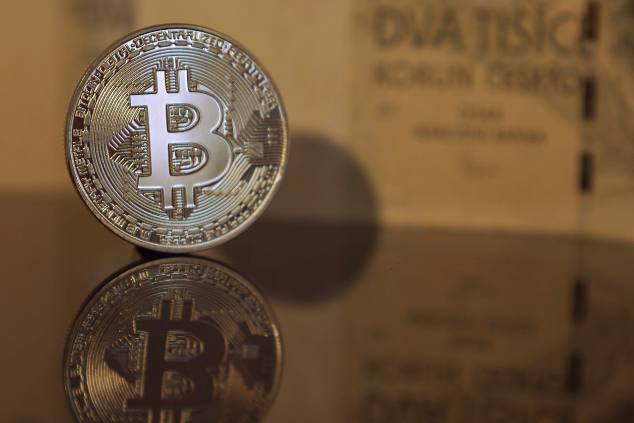 公链Solayer推出USDC结算的金融卡！刷卡有机会获得代币Layer