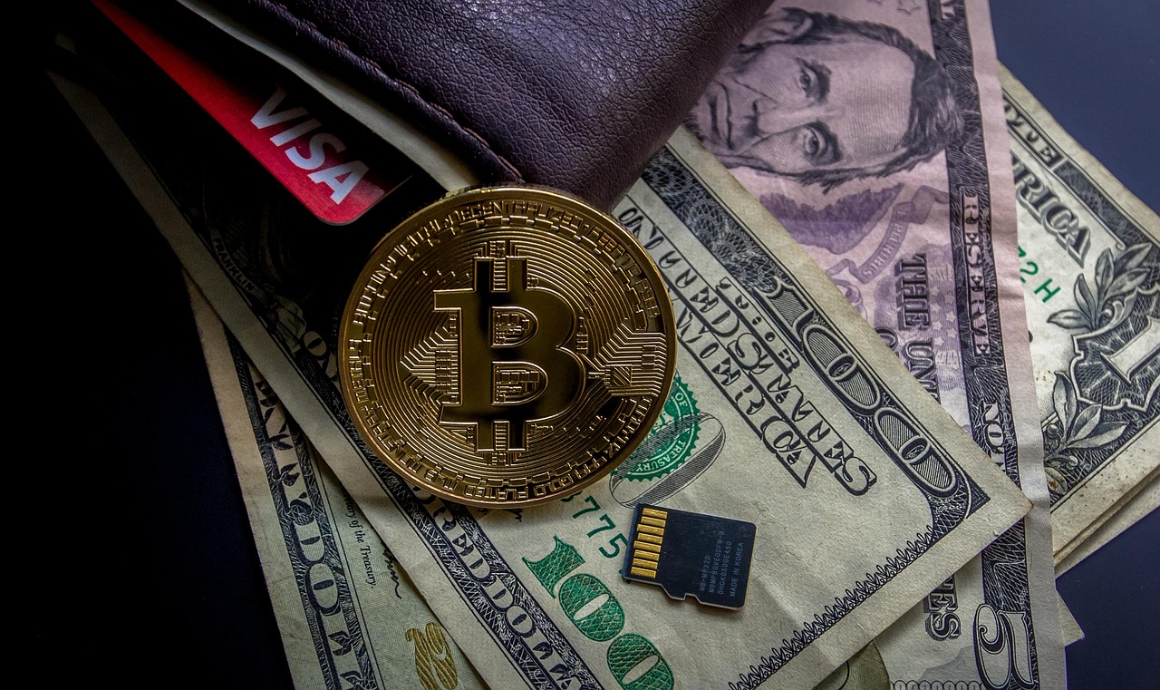余弦：Hyperliquid上50倍杠杆巨鲸再以452万USDC做多ETH！爆仓价1391美元